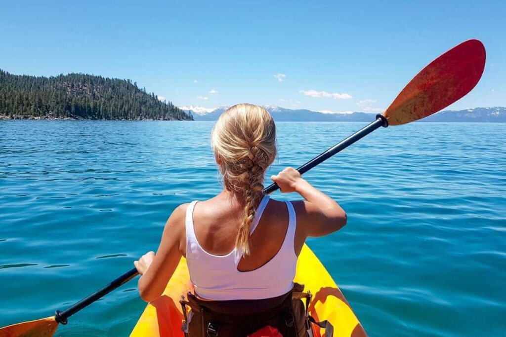 kayaking tips and kayaking with yellow kayak