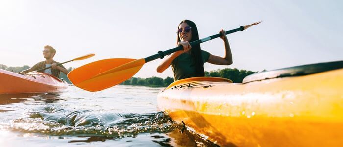 kayaking safety tips like looking around